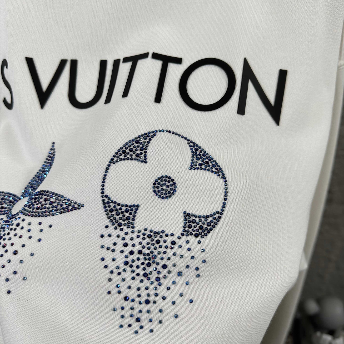 LV Long-Sleeve Crew Neck Sweatshirt 492227