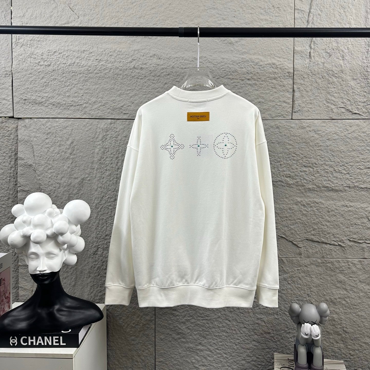 LV Long-Sleeve Crew Neck Sweatshirt 492221