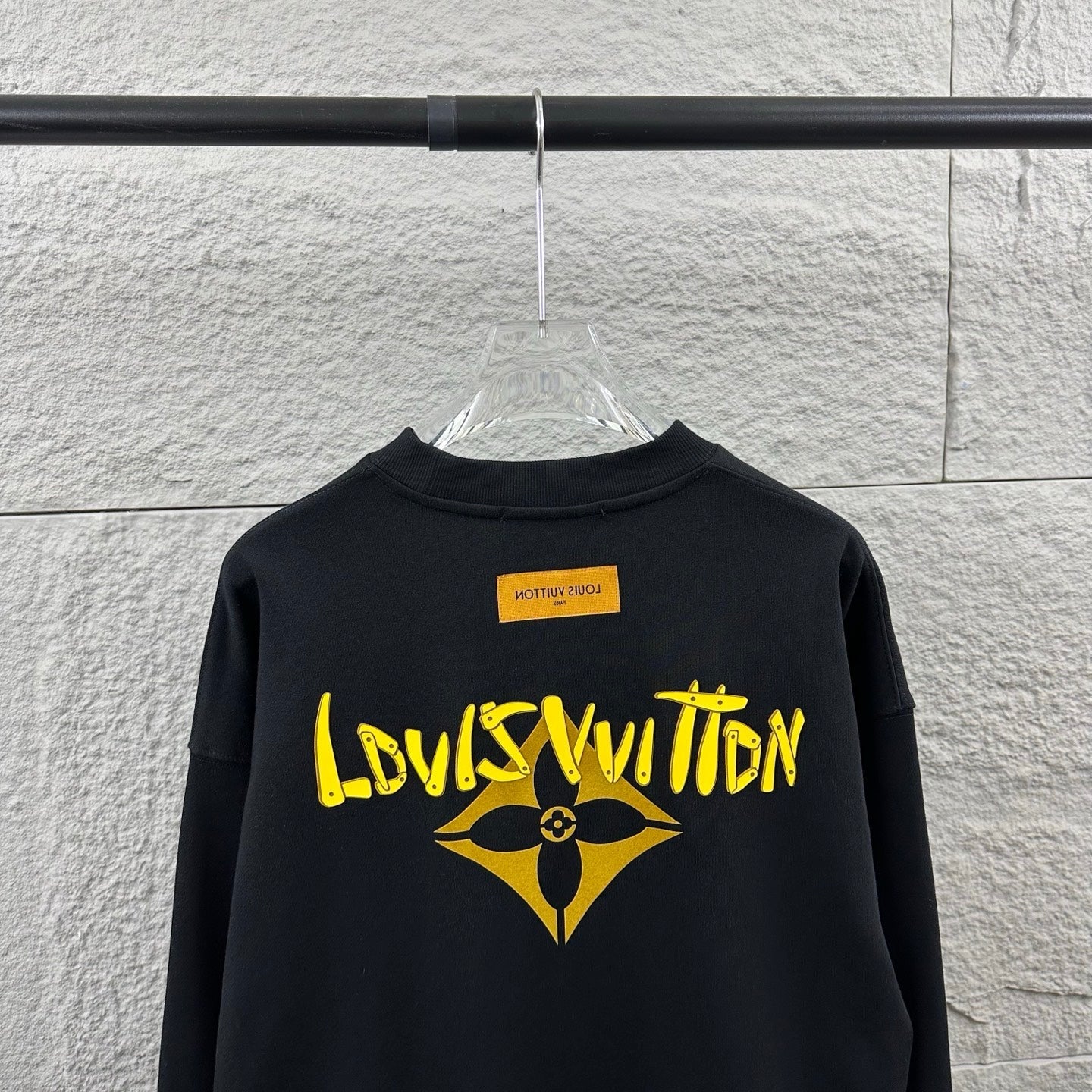 LV Long-Sleeve Crew Neck Sweatshirt 492219