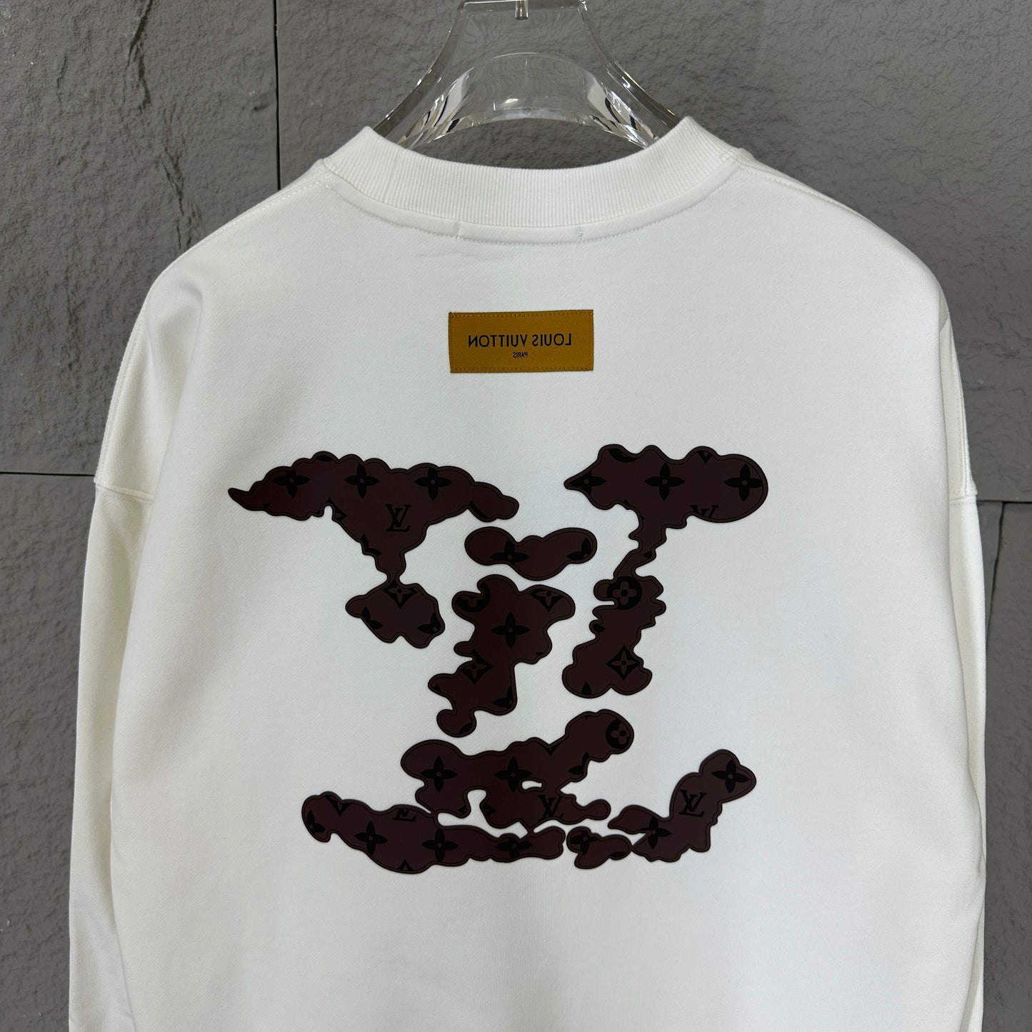 LV Long-Sleeve Crew Neck Sweatshirt 492201