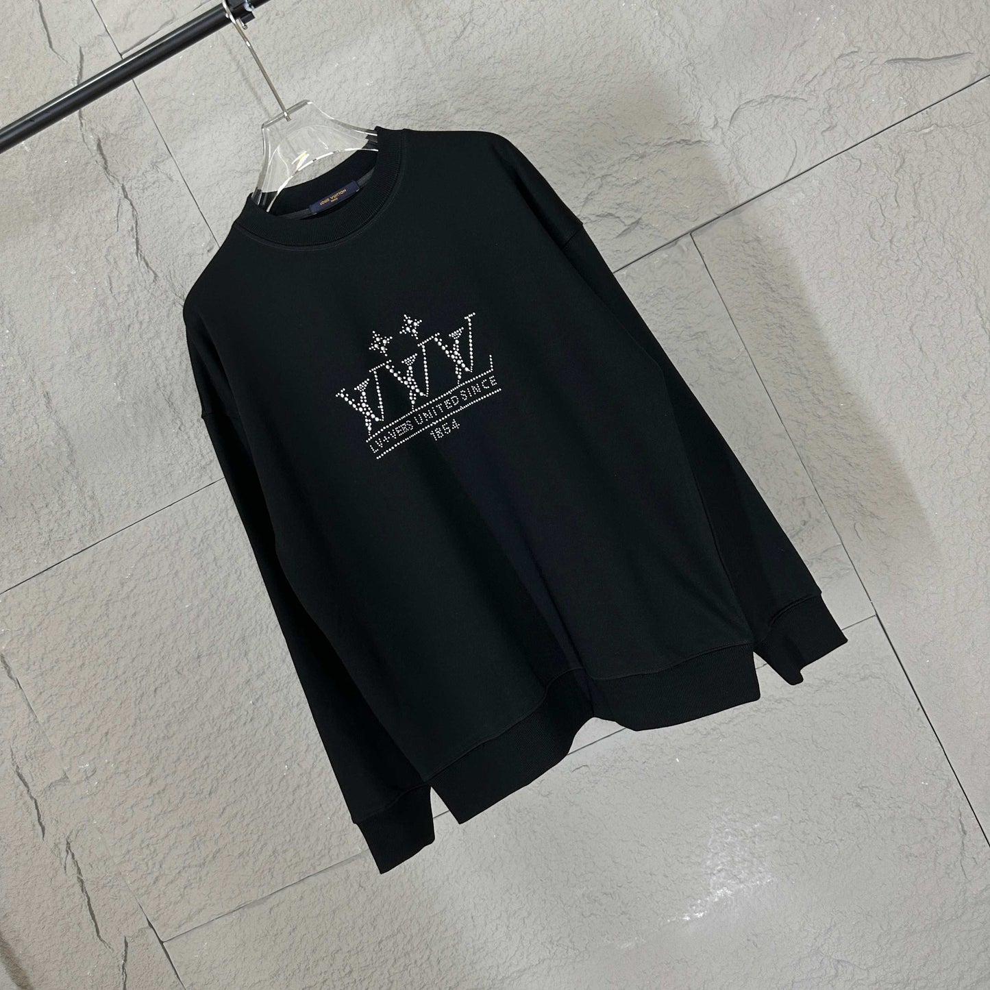 LV Long-Sleeve Crew Neck Sweatshirt 492185