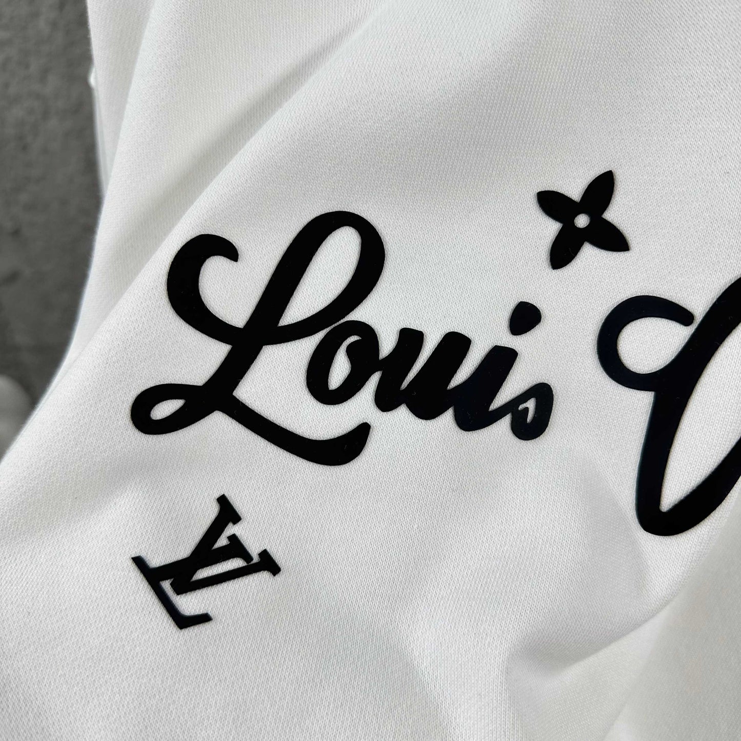 LV Long-Sleeve Crew Neck Sweatshirt 492183