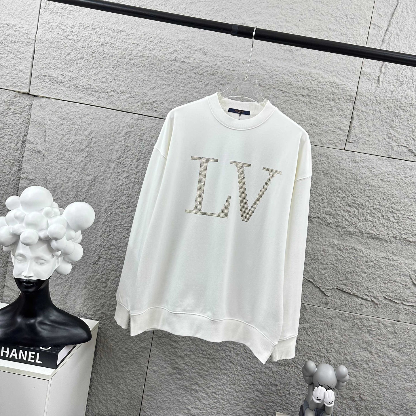 LV Long-Sleeve Crew Neck Sweatshirt 492179