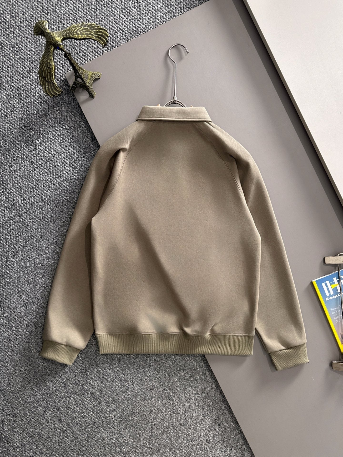 LV 25SS Lapel Sweatshirt Long Sleeve 494423