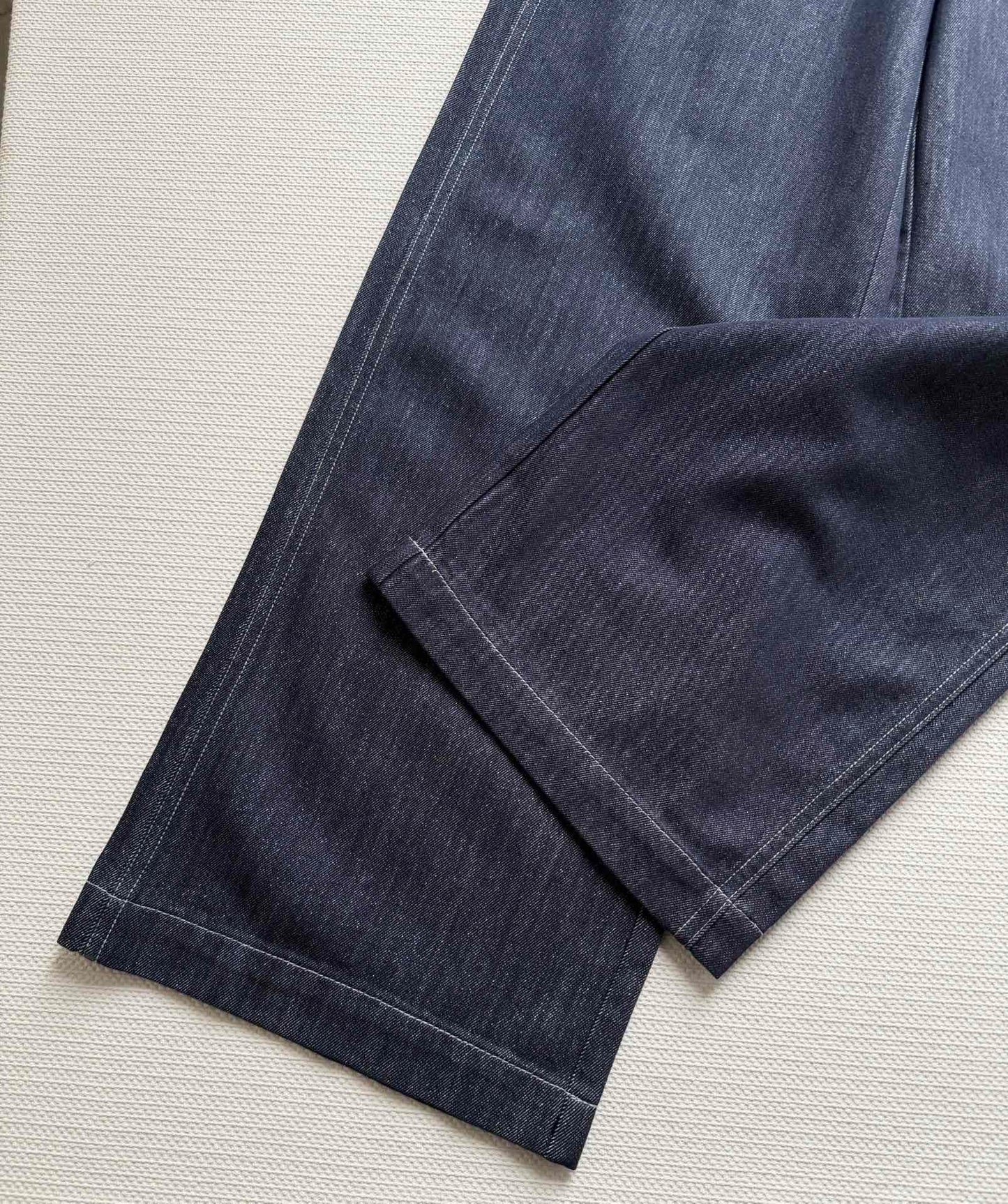 Celine 26SS Straight-leg jeans Navy Blue in Denim 943329