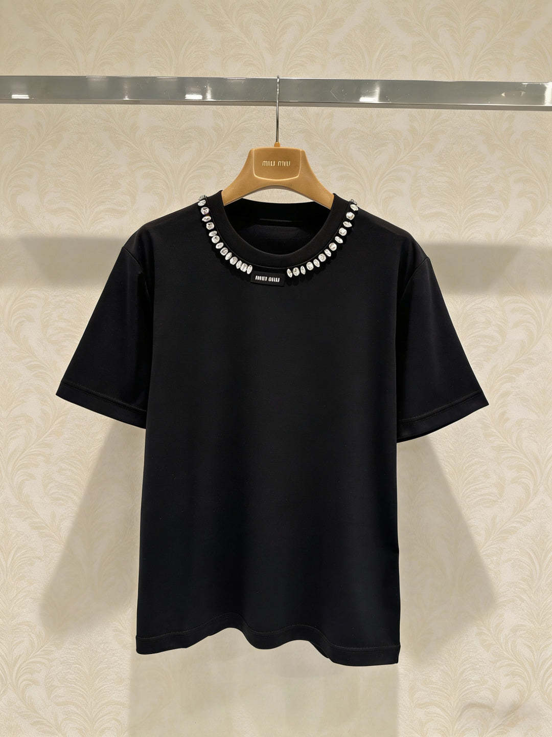 Chanel Black Beaded Crew Neck Short Sleeve T-Shirt in Cotton 133330