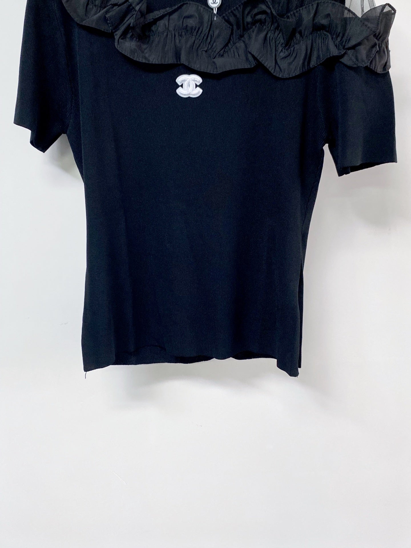 Chanel Short-Sleeve T-Shirt Black in Wool 125426