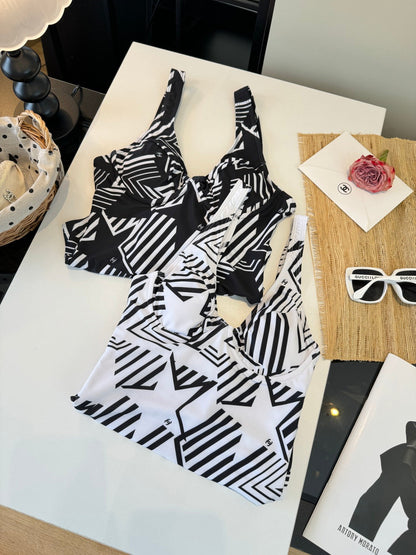 Chanel One-piece Swimsuit Black in Cotton 195154