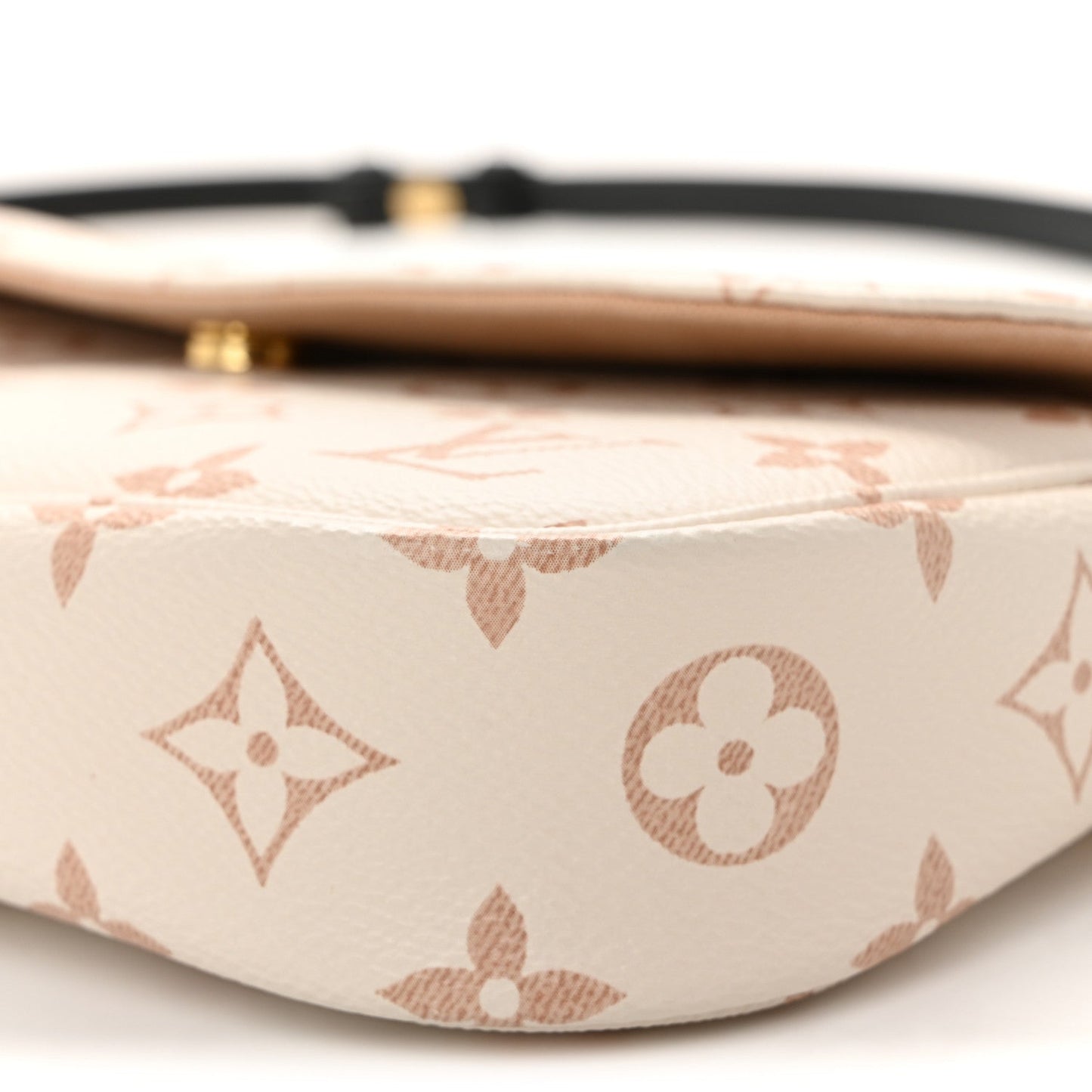Monogram Dune Ivy Wallet On Chain