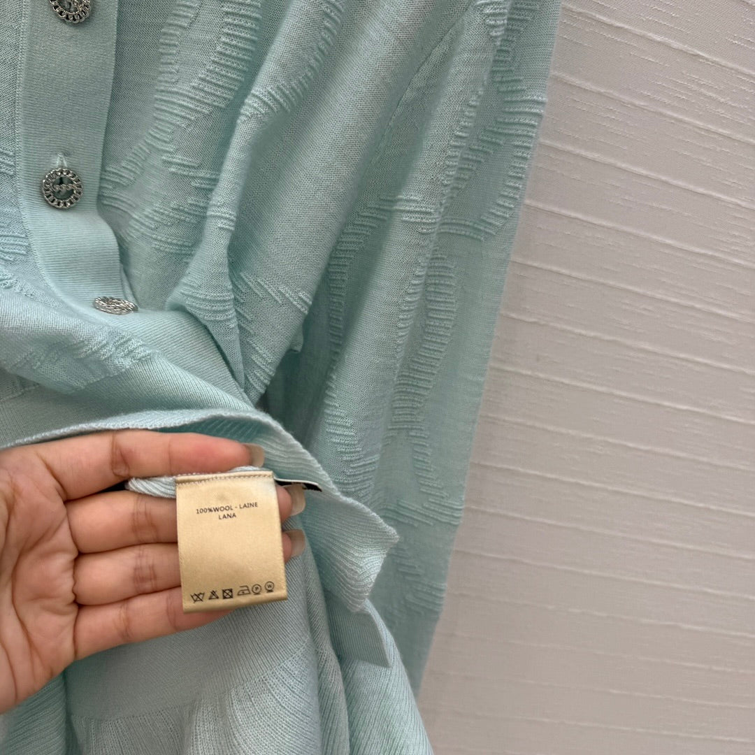 HM 25 Cardigan Light Turquoise Wool 02662