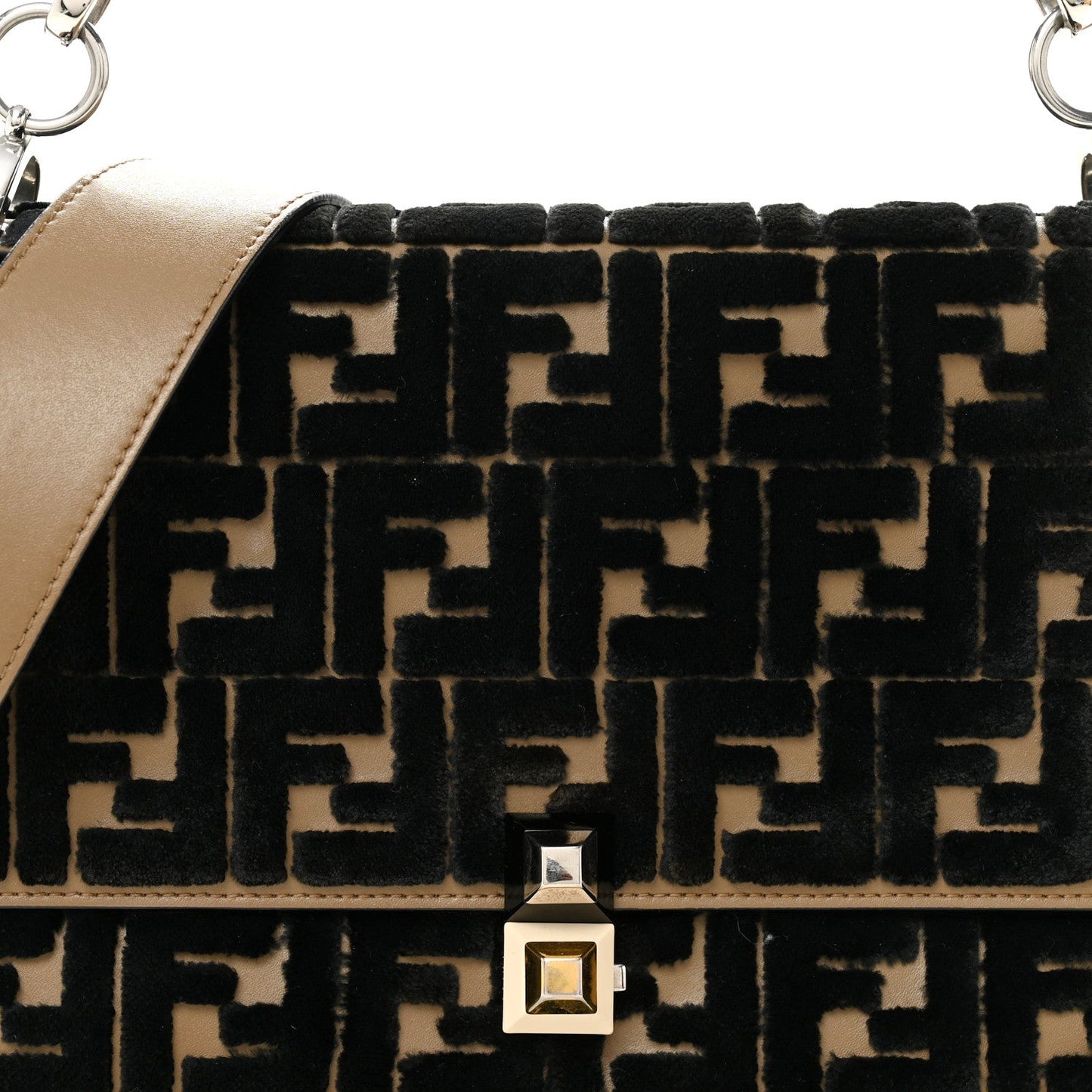 Vitello Liberty Velvet FF Reloaded Kan I Shoulder Bag Maya Black