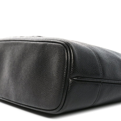 Caviar Shoulder Bag Black