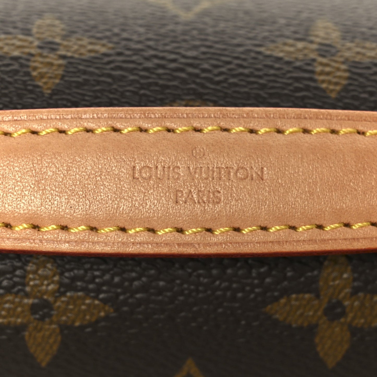 Monogram Pochette Metis East West