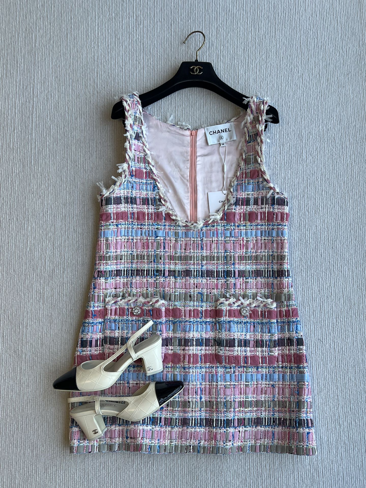 CC 25SS V-neck Vest Dress with Hand-Woven Tassel Ribbons Colorful 277225