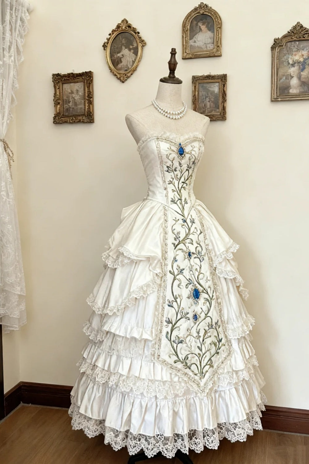 formaldressy-Ivory White Elegant Fairytale Long Satin Lace Retro Classic Dream Palace Lolita Dress Floral Ball Gown gh5939