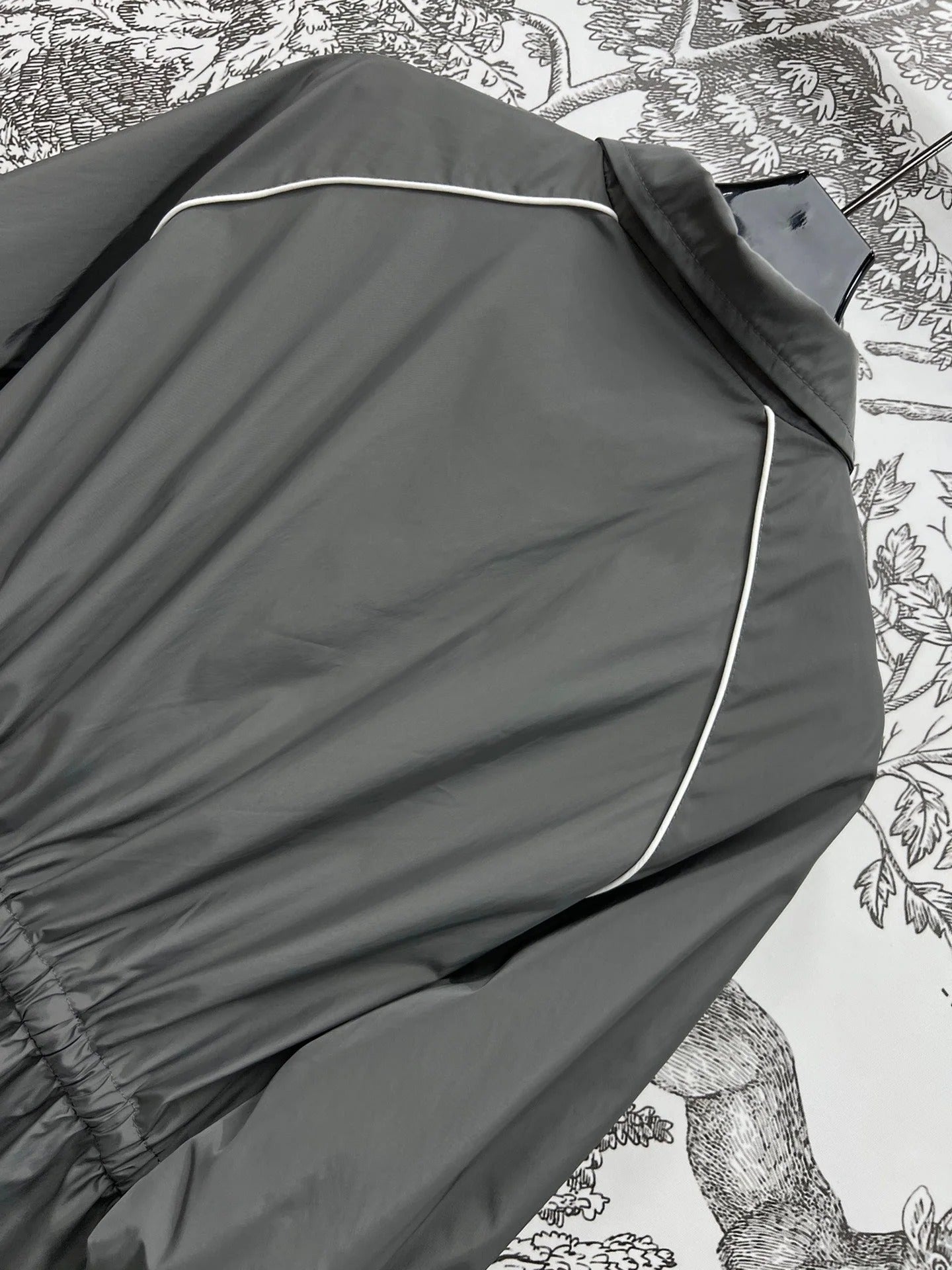 MIU 25S HOODED JACKET GREY IN NYLON 263119