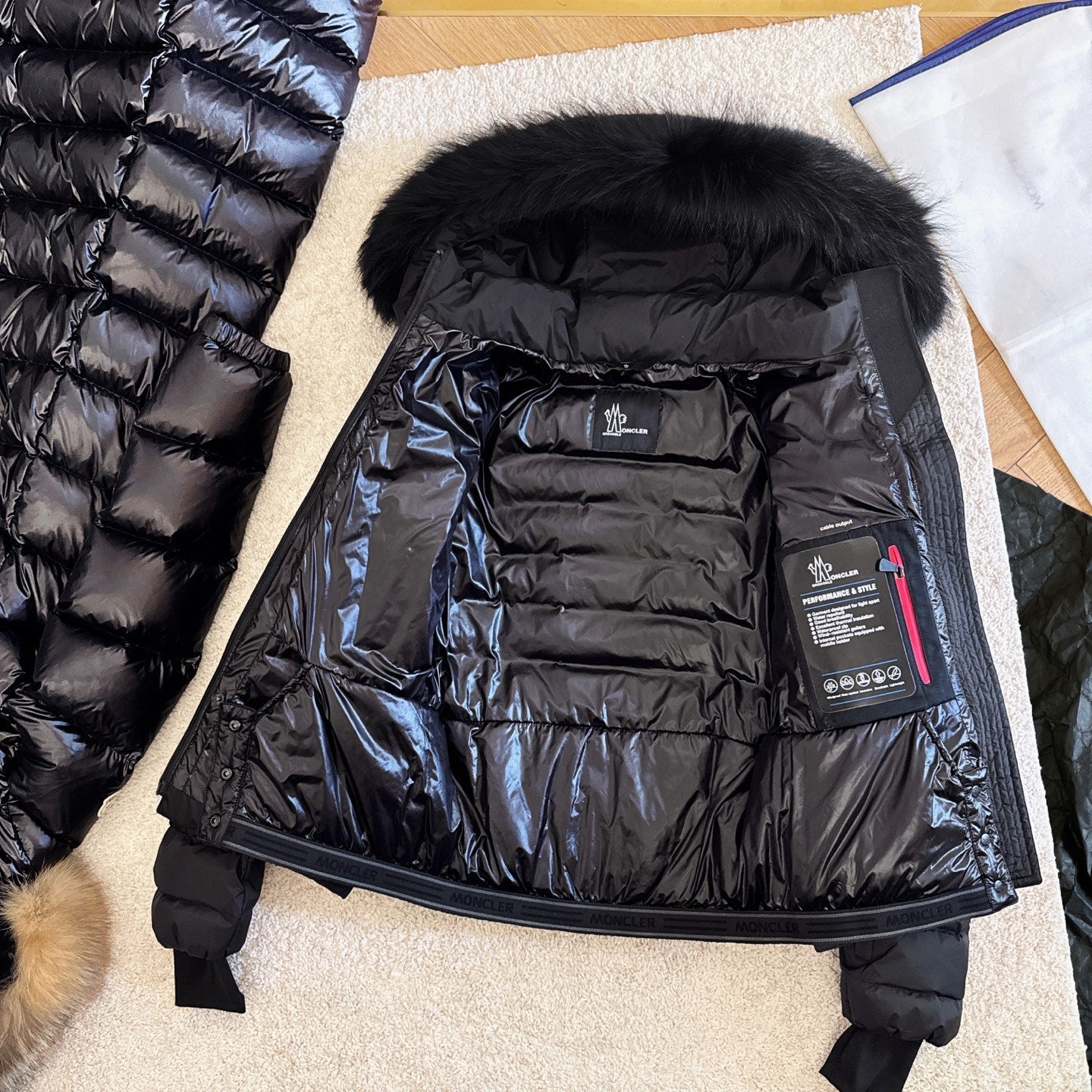 Moncler 2025 Grenoble 'Beverley' Hooded Shearling-trimmed Ski Black Down Jacket