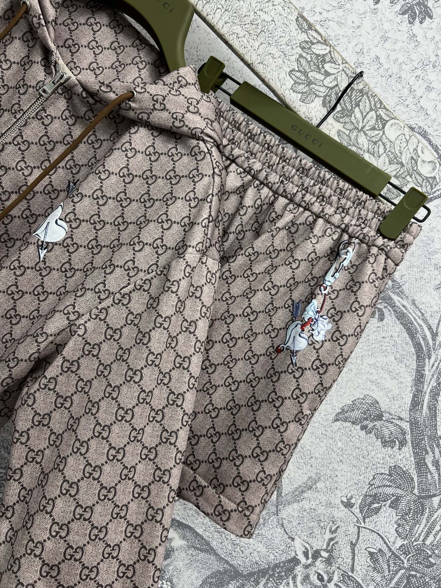 Gucci 25 Set Brown Polyester Fiber