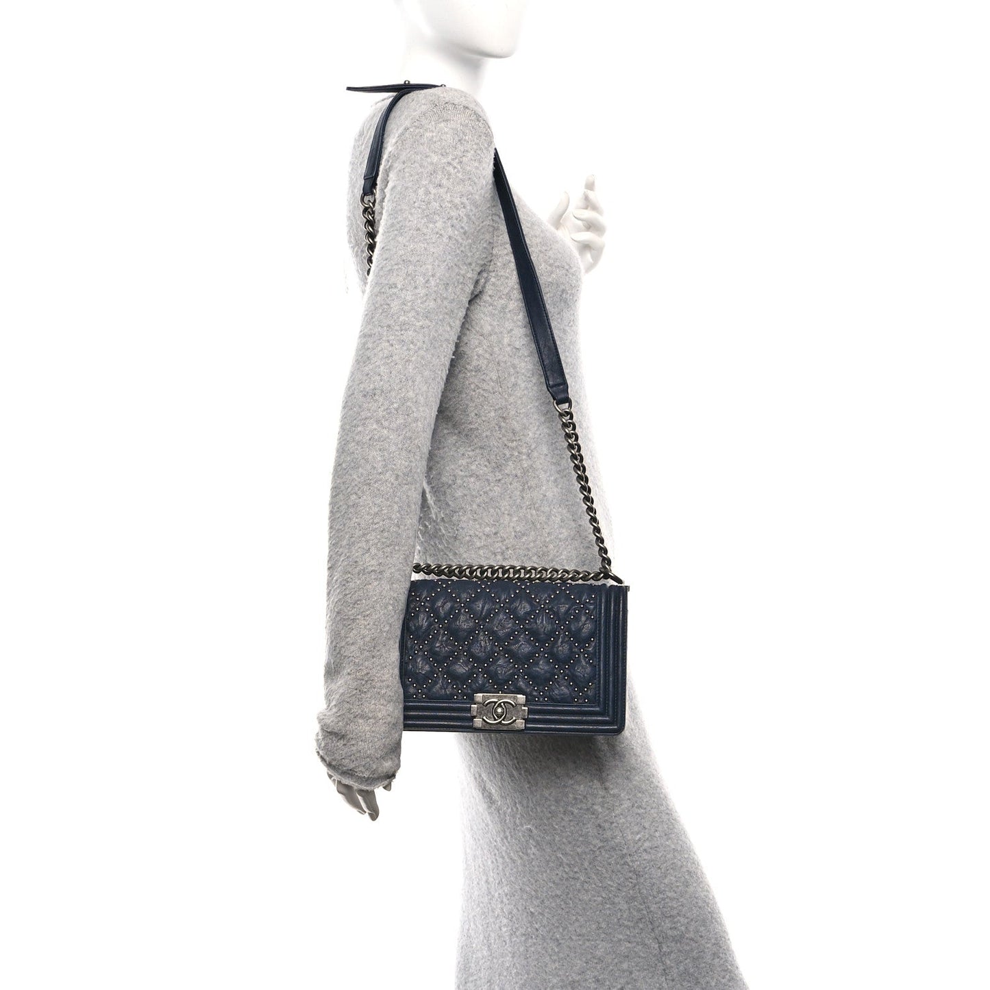 Crumpled Lambskin Medium Studded Boy Flap Navy