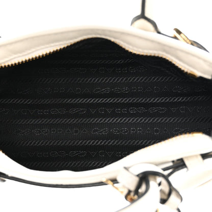 Glossy Calfskin Triangle Mini Bonnie Hand Bag White