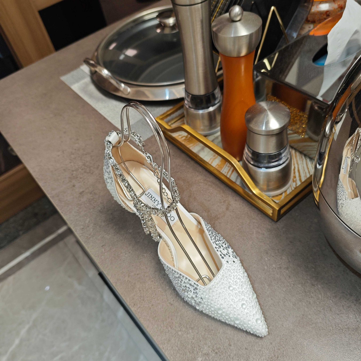 Jimmy 25 Stevie 80 Pumps White Satin 240060