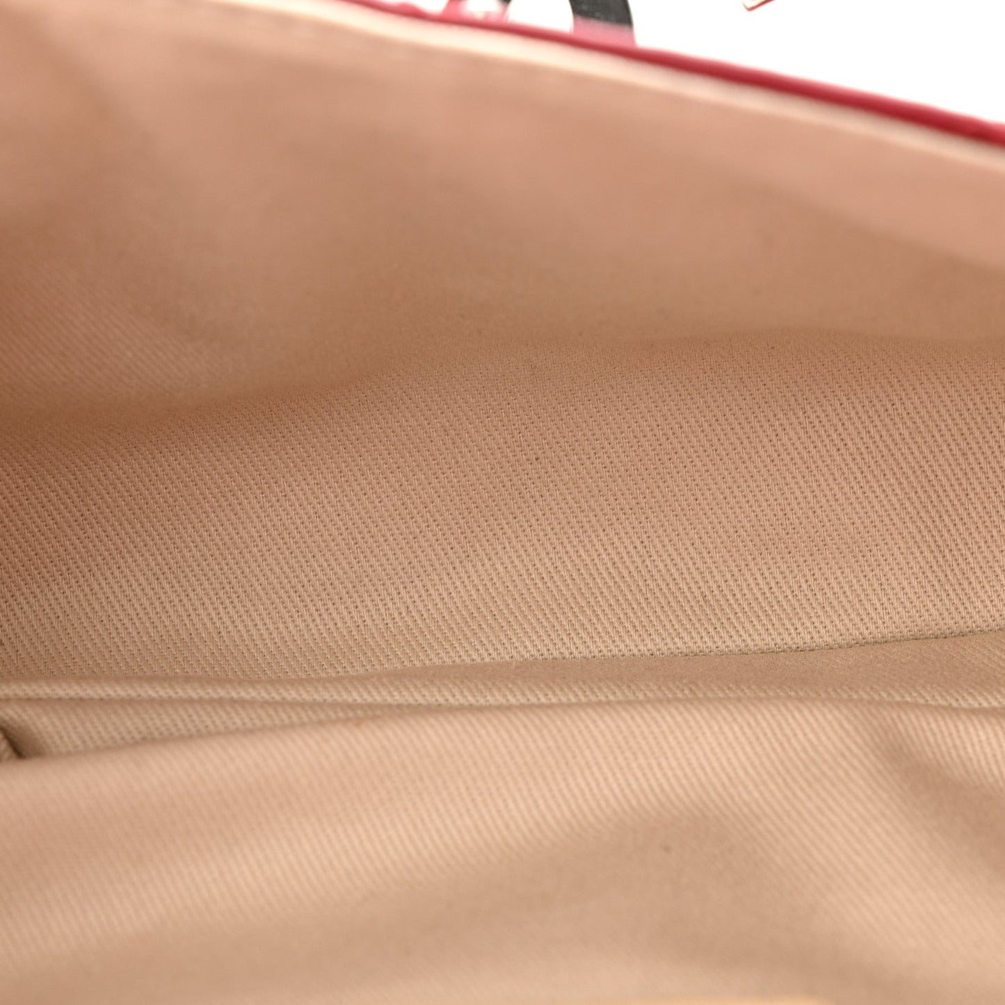 Calfskin Quilted Double Stitch Hamptons Clutch with Chain Red
