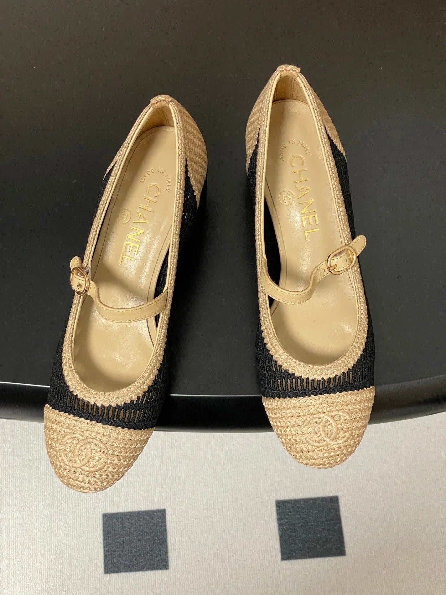 HIGH BALLET MARY JANE 50MM IN NATURAL BEIGE AND BLACK RAFFIA