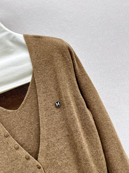 HERMES 25S V-NECK SWEATER 246