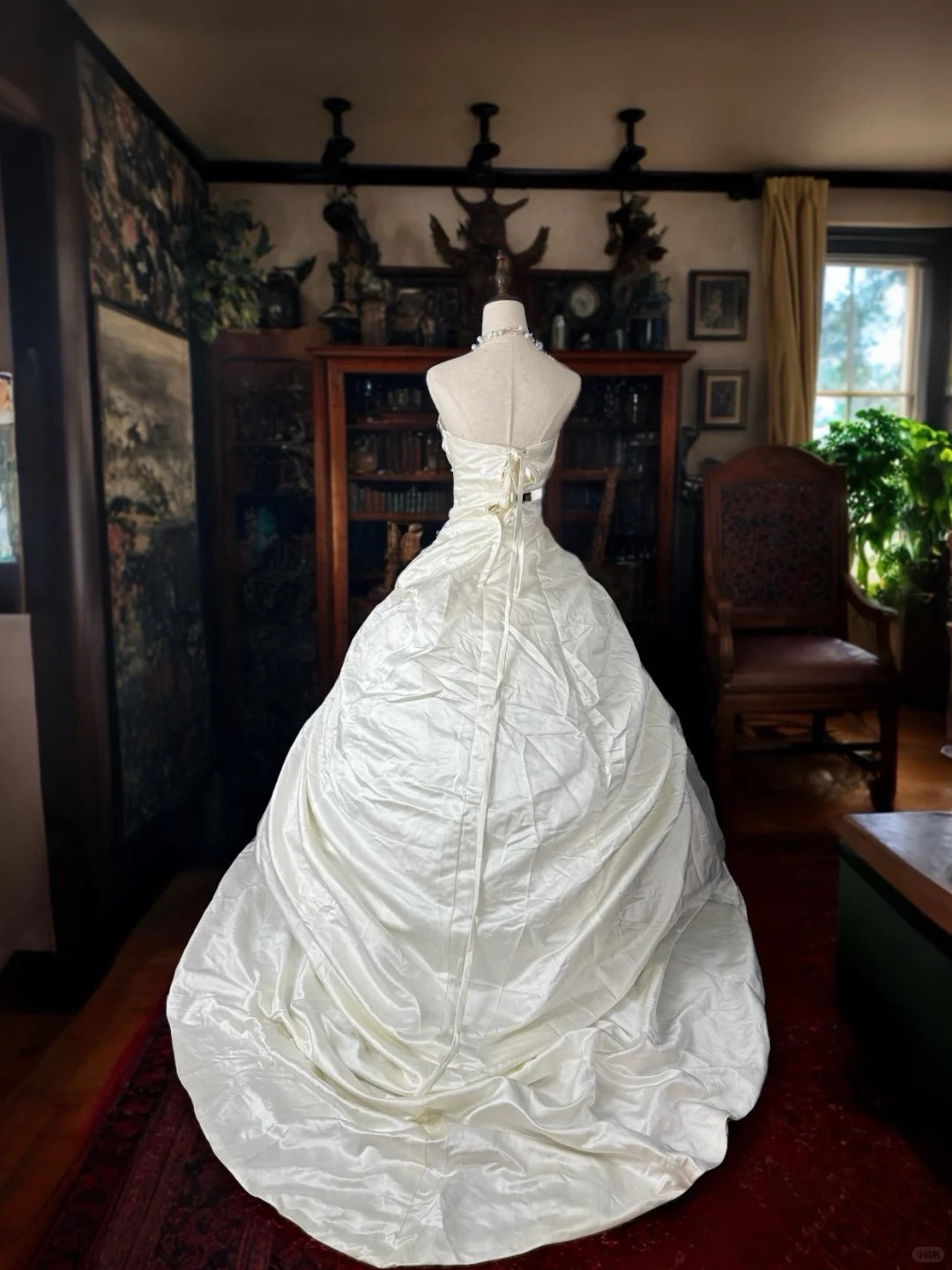 formaldressy-White exquisite beaded long satin ball gown wedding dress bridal gown gh5352