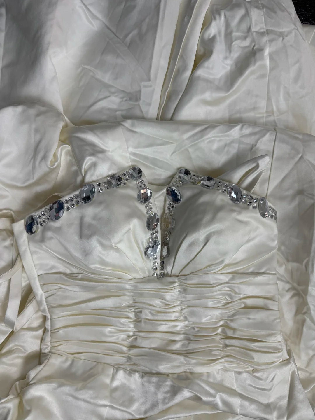 formaldressy-White exquisite beaded long satin ball gown wedding dress bridal gown gh5352