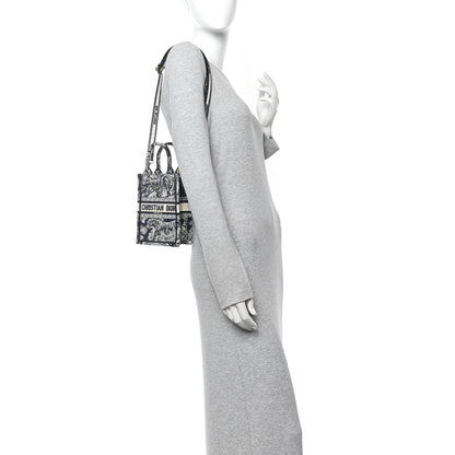Canvas Toile de Jouy Reverse Embroidered Mini Book Tote Phone Bag Blue