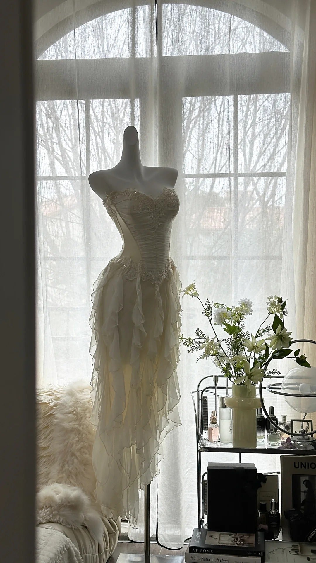 Vintage Evening Dresses, Ivory Sleeveless Party Gowns  cg25525