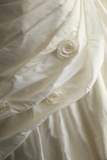 A Line White Wedding Dress Sleeveless Long Princess Evening Dress   cg25939