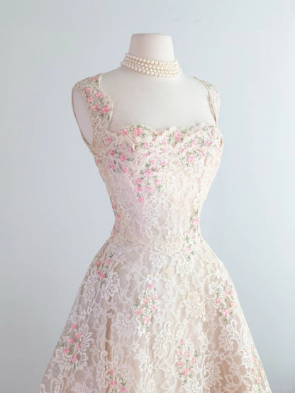A Line Lace Vintage Homecoming Dresses Short Prom Dress Short Party Dress    cg25923