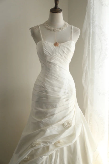 A Line White Wedding Dress Sleeveless Long Princess Evening Dress   cg25939