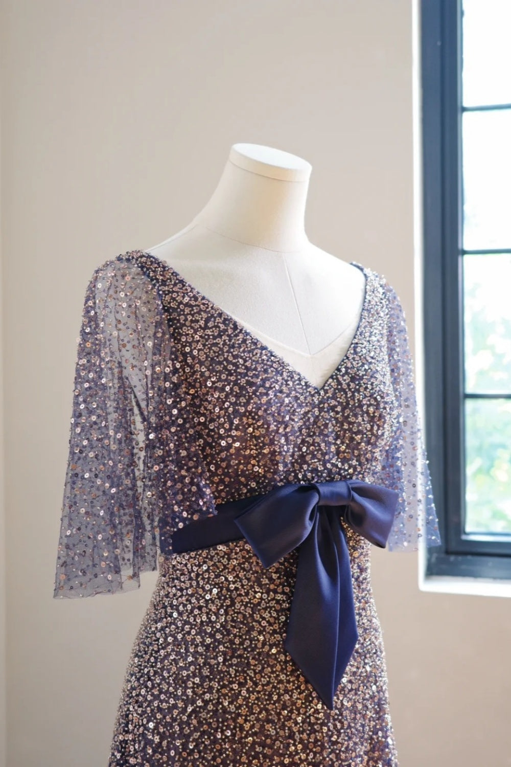 formaldressy-Vintage Blue-Gold Gradient V-Neck Sequin Bow Long Evening Gown gh6030