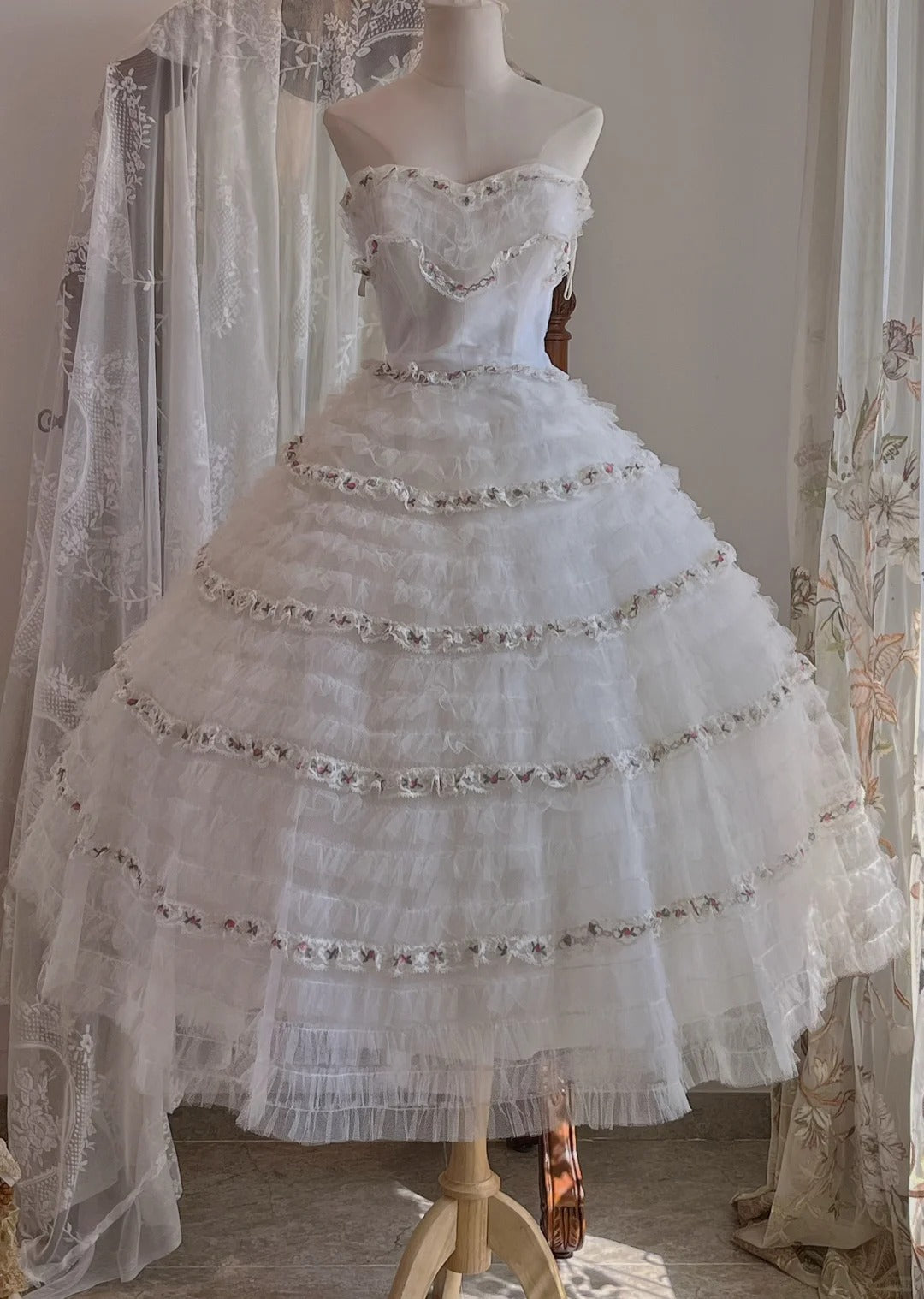 formaldressy--White Exquisite Pearl Cake, Medium Length Princess Homecoming Dress, Banquet Dress, Birthday Party Dress gh5676