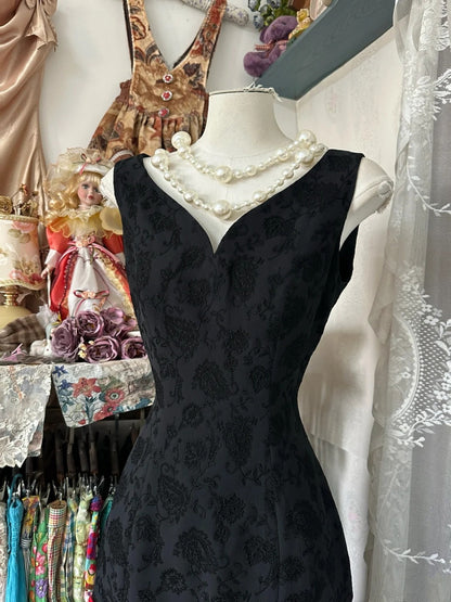formaldressy-Art Modern Style Black Patterned Satin Deep - V Sleeveless Floor - Length Creative Evening Dress gh5887