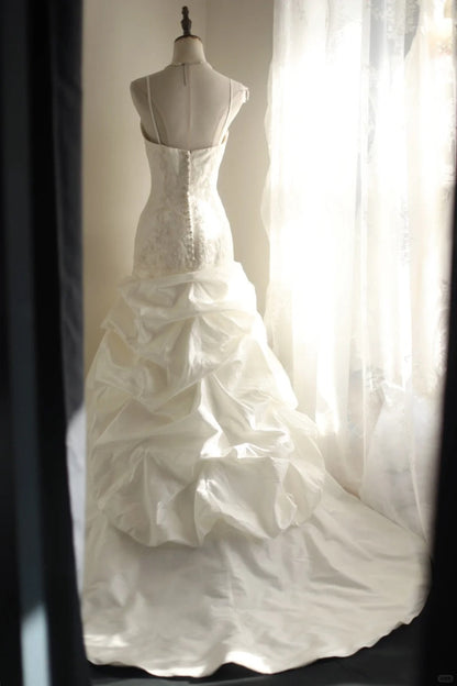 White Wedding Dress Sleeveless Long Princess Evening Dress   cg25937