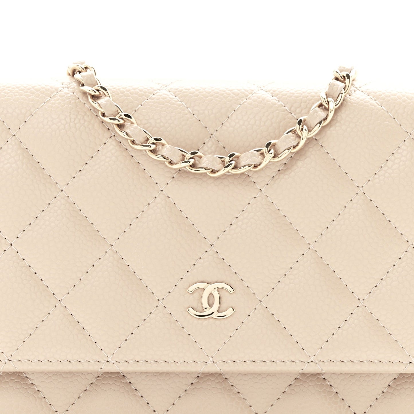 Caviar Quilted Wallet on Chain WOC Beige
