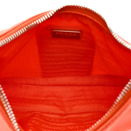 Re-Nylon Saffiano Re-Edition 2005 Shoulder Bag Arancio