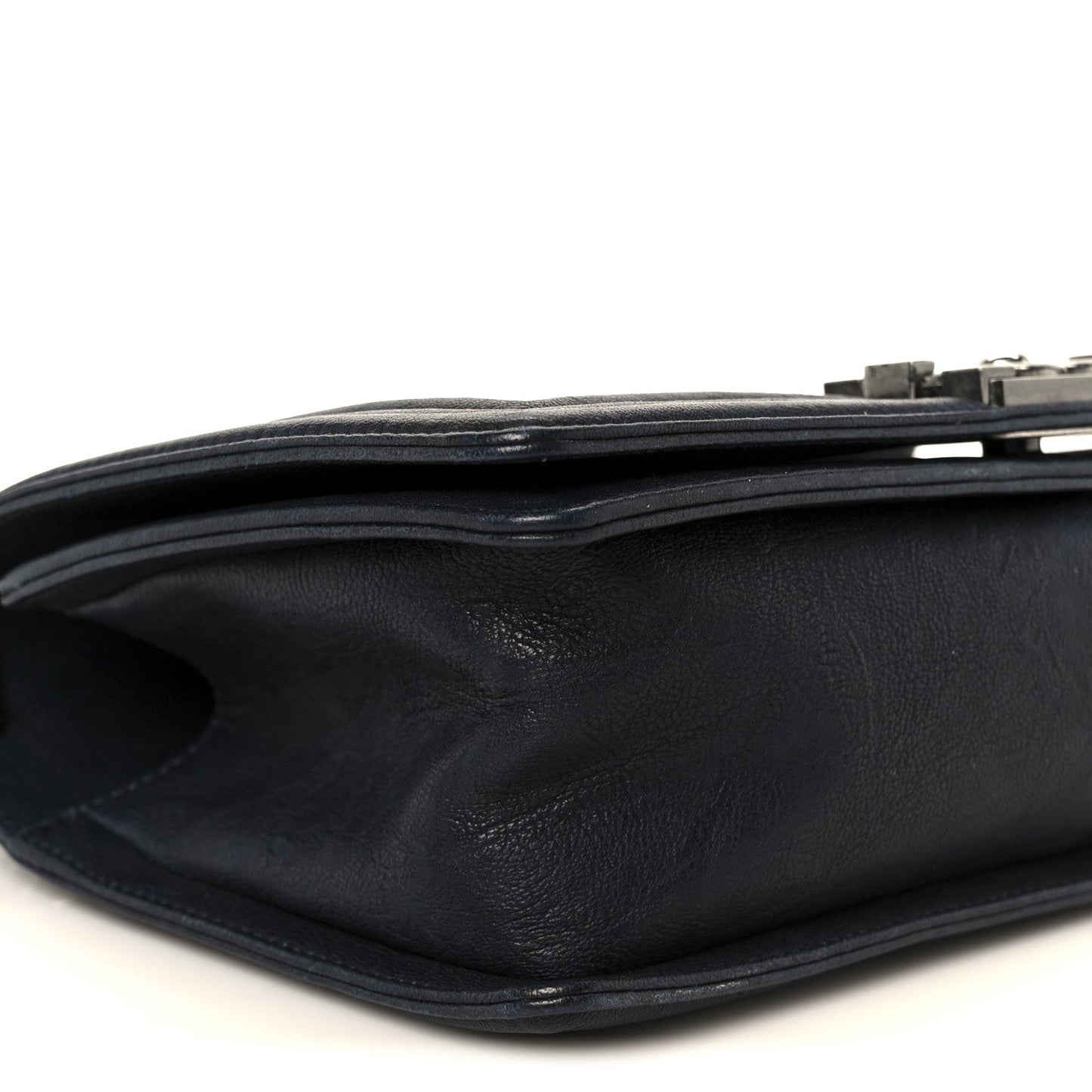 Crumpled Lambskin Medium Studded Boy Flap Navy