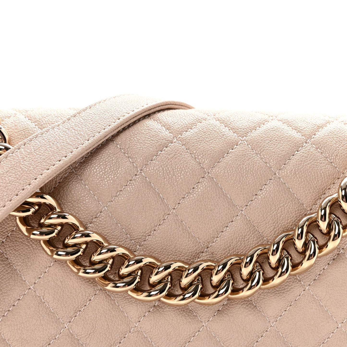 Caviar Quilted Medium Boy Flap Beige