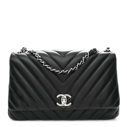 Lambskin Surpique Chevron Medium Single Flap Black