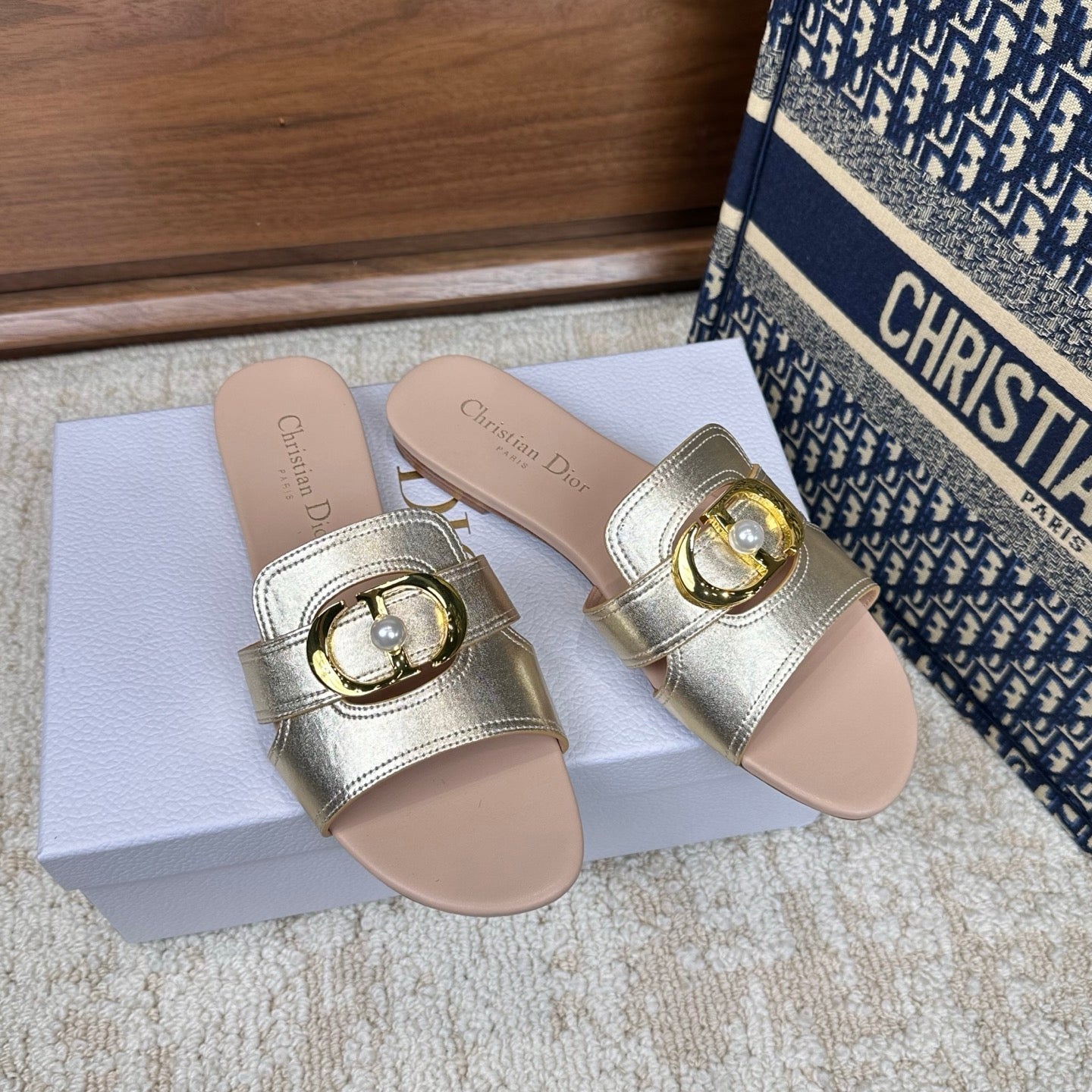 CD Montaigne Sandals Metallic Gold in Calfskin 598168