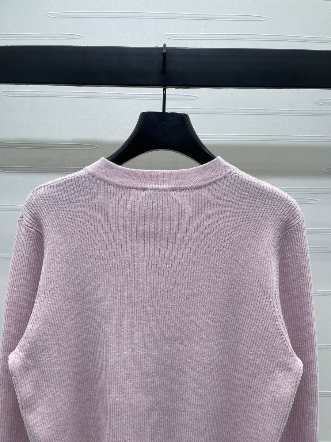 CHANEL WOOL LONG SLEEVE CARDIGAN STYLE 282