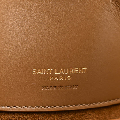 Shiny Calfskin Le 37 Small Bucket Bag Dark Cork