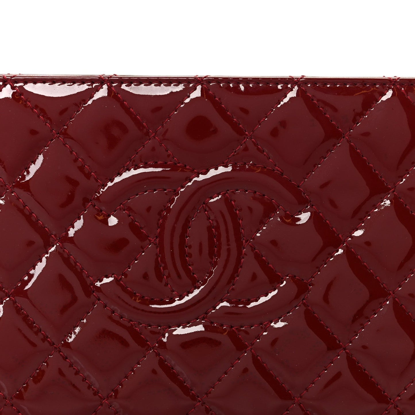 Patent CC Quilted Timeless Clutch Red