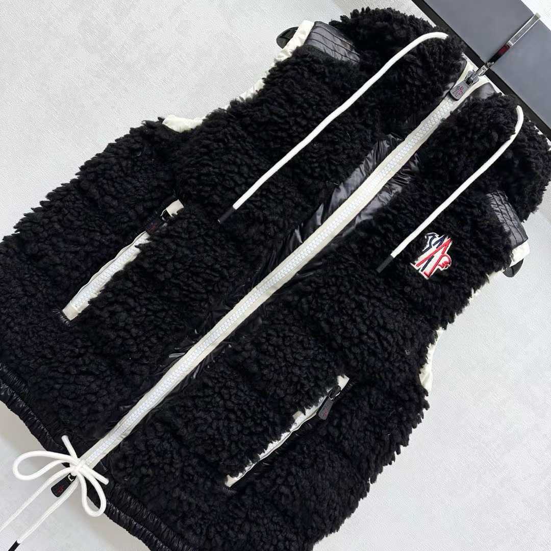 Moncle 25 Teddy Plush Down Vest in Black