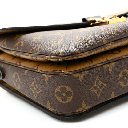 Reverse Monogram Pochette Metis